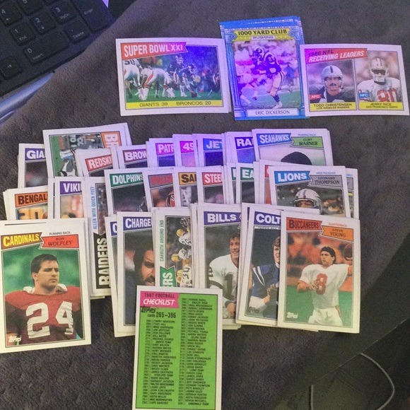 NFL Other - Vintage 1987 Topps NFL football cards (110 Cards) + ((7) 1000) yard club cards
